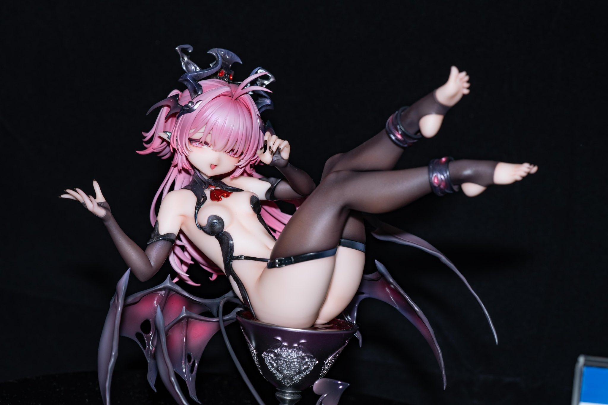 【ReDrop原创】粉发小恶魔的圣杯绮梦 藏在指尖的俏皮诱惑