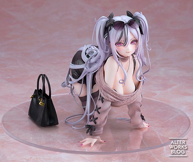 【碧蓝航线】欧根亲王 矢车菊下的慵懒午后，这颗铁血之心的极致诱惑