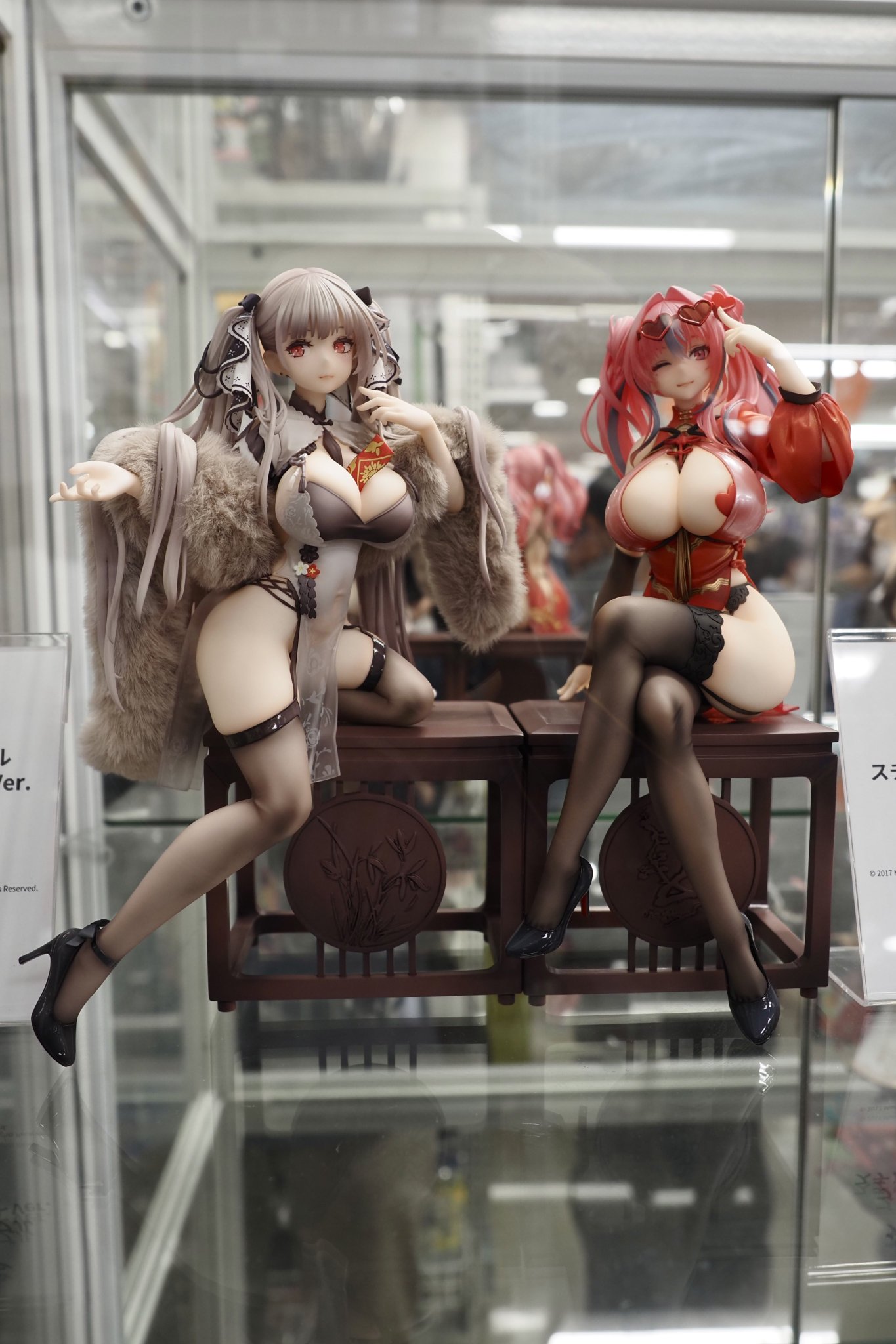 【碧蓝航线】大凤与布莱默顿的新春邀约 红梅映雪间的旗袍盛宴