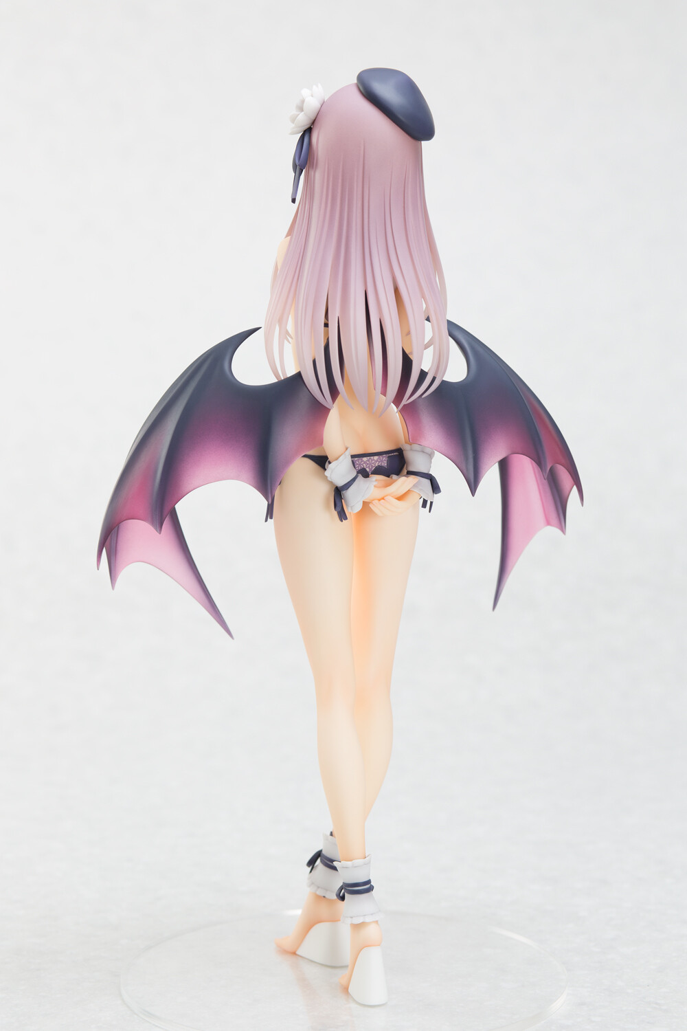 【手办鉴赏】静谧背影下的禁断魅力 浅紫发魅魔少女的午后私语