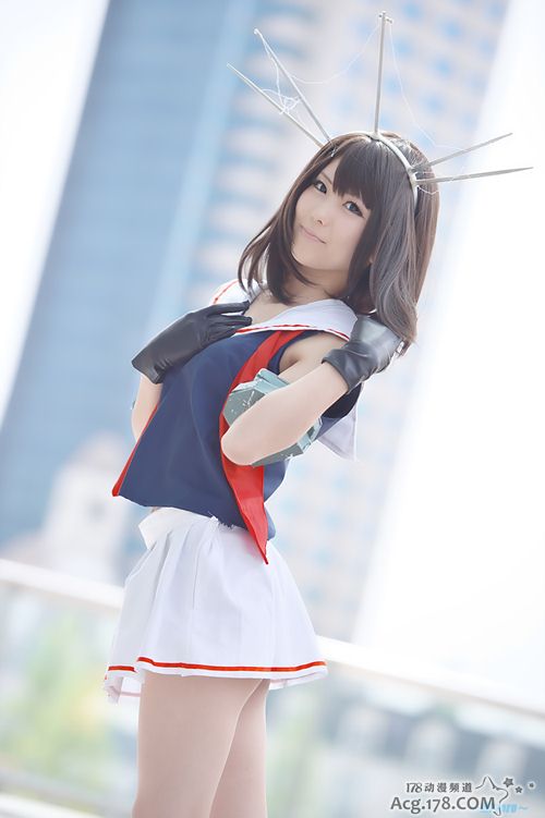 淡妆萌妹子参上！人气游戏「舰娘」摩耶COSPLAY欣赏