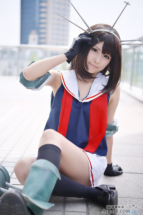 淡妆萌妹子参上！人气游戏「舰娘」摩耶COSPLAY欣赏