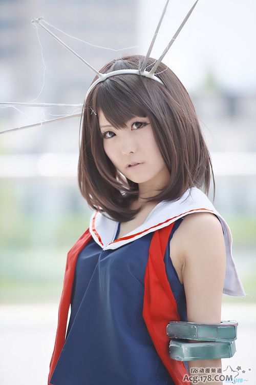 淡妆萌妹子参上！人气游戏「舰娘」摩耶COSPLAY欣赏