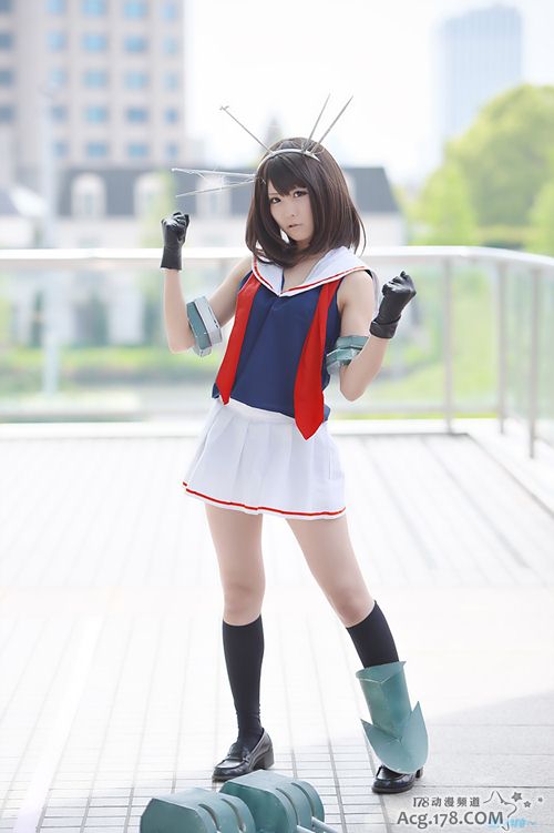 淡妆萌妹子参上！人气游戏「舰娘」摩耶COSPLAY欣赏